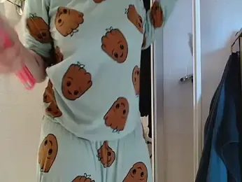 Lauzo webcam stripchat model stream image