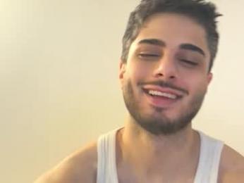 puffishere webcam model stream image