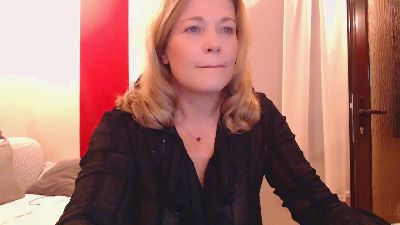 Giulia_sweet webcam model stream image