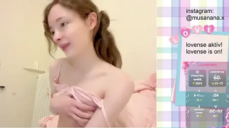 musananax webcam model stream image