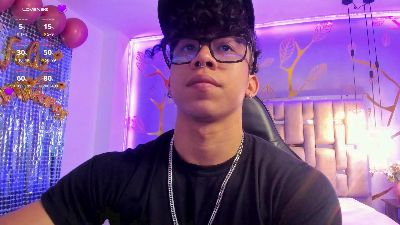 Akaza_ webcam cam4 model stream image