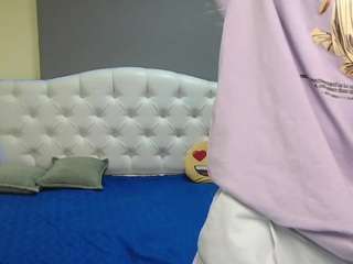 tinaredly webcam model stream image
