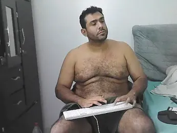 IronSideBear webcam model stream image