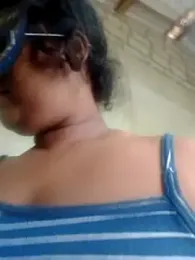 shanaya-baby77 webcam stripchat model stream image