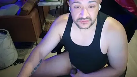 HungandThickLatin webcam model stream image