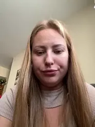 AlisaWhite webcam model stream image