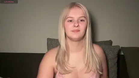 Allylove03 webcam model stream image