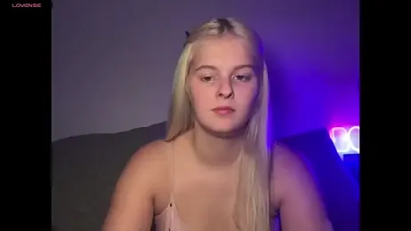 Allylove03 webcam model stream image