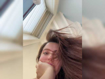 GoodGirl21 webcam bongacams model stream image