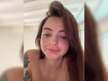 GoodGirl21 webcam model stream image