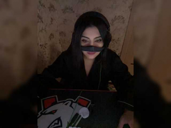 Aloeloea webcam bongacams model stream image