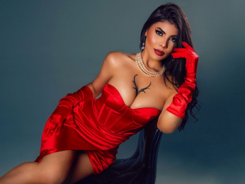 SaraMaier webcam model stream image
