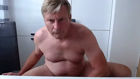 johnnym1 webcam model stream image