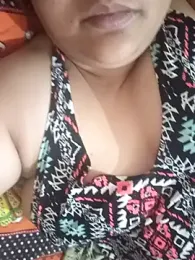 _Redwine_ webcam model stream image