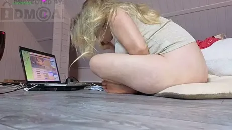 sexyshowow webcam stripchat model stream image