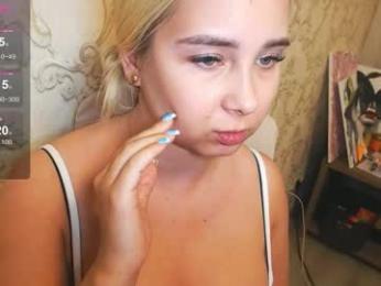 vikiwaitingforyou webcam model stream image