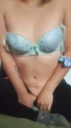 Ojitosbonitos69 webcam model stream image