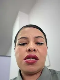 Ariana-07 webcam model stream image