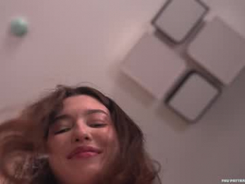 _bamby_baby_ webcam model stream image