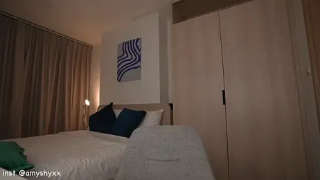 AmyLuxe webcam model stream image