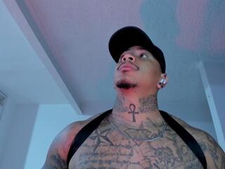 Joseph King webcam model stream image