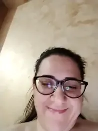 Dolcecurvy webcam model stream image