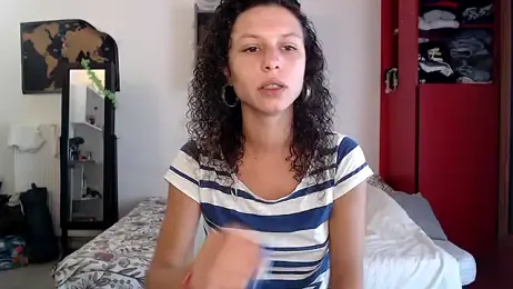 Lilou_cuute webcam model stream image