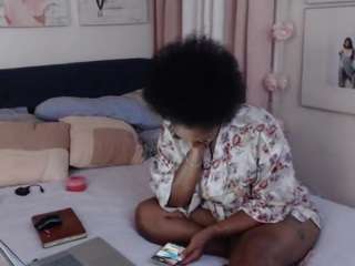 geishapaige webcam model stream image