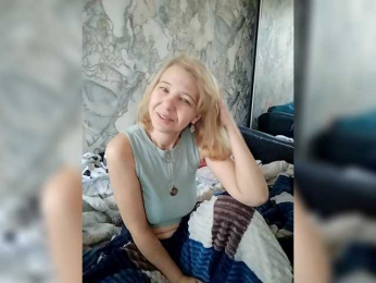 AsyaLorna webcam model stream image