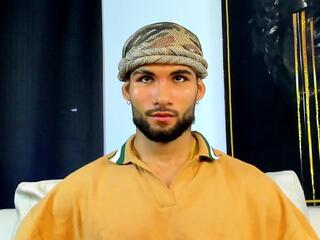 Summy Hattaway webcam model stream image