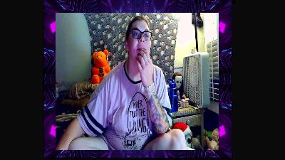 Toxiclove01 webcam model stream image