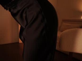 ms_seductive webcam model stream image