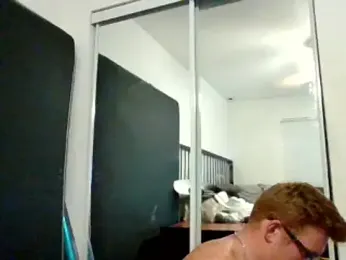 freckledginger369 webcam model stream image