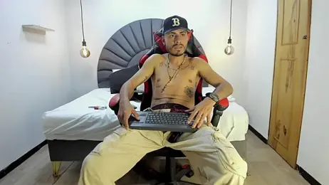 MatthewCullen webcam model stream image