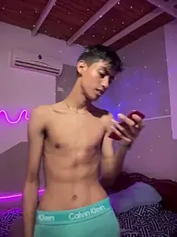 Mauuu18 webcam stripchat model stream image