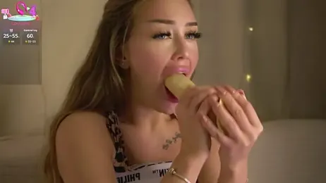 AnnyBangs webcam model stream image