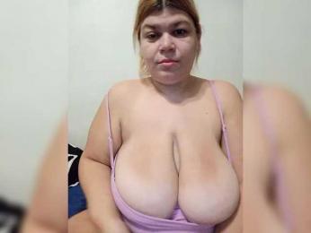 buniaya123 webcam model stream image