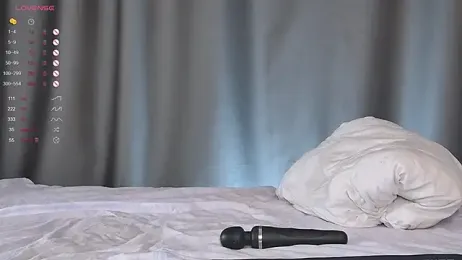 LeonaBrown webcam model stream image