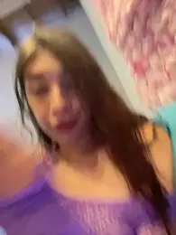 NICOLSKINNY1 webcam model stream image