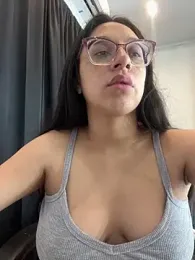 Ninnfa webcam model stream image