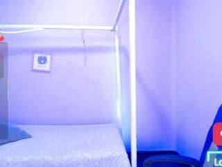 naahom1 webcam model stream image