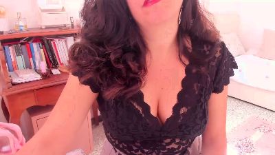 Evacharme webcam model stream image