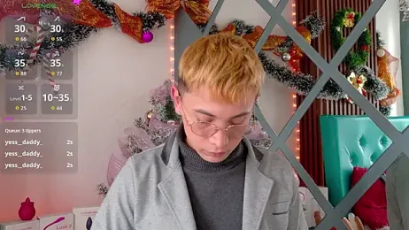 Naughty__Chriss webcam model stream image