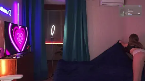 Kamila_icee webcam model stream image