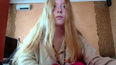 MickeyAnway webcam model stream image