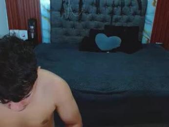 crisandmery webcam model stream image