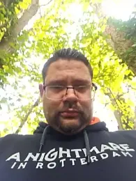 sexykevin17cm webcam stripchat model stream image