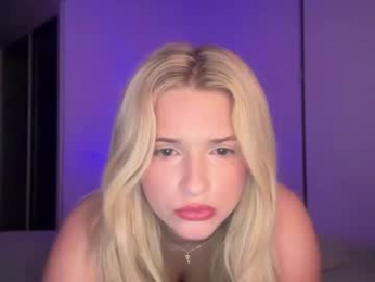 kaylaaaa111 webcam model stream image