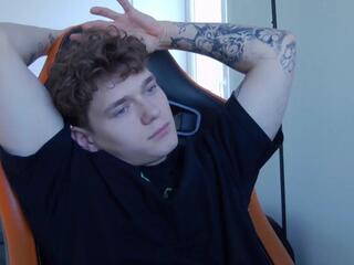 Dany Davis webcam model stream image