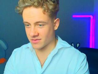 Zeke Carter webcam model stream image